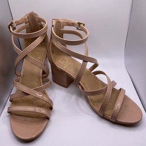 NIB Nude Material Girl Minez Patent Leather Strappy Heels sz 6.5